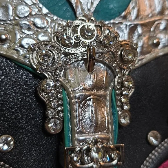 Cowgirl Trendy Cross Body Teal Hot Pink Silver Black Butterfly Embellished Bag - Picture 5 of 16